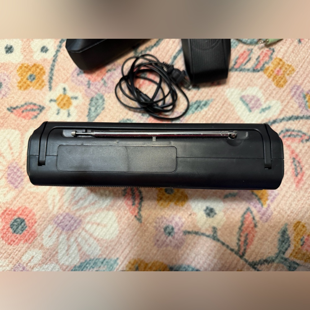 Logitech Black Portable Radio System - Picture 5 of 14